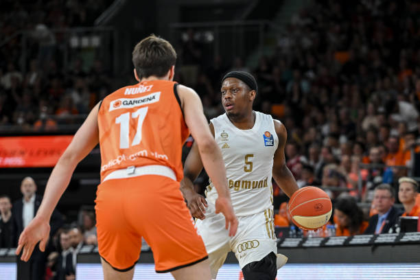 让它在搜索 让它在搜索