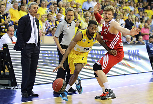 超对决我们 超对决我们